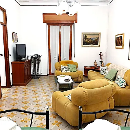 Nonna Tetta Feriehus Pisticci